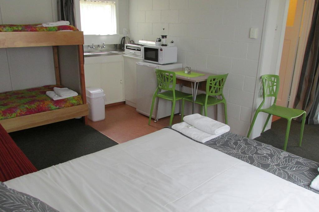 Fernwood Holiday Park Motueka Habitación foto